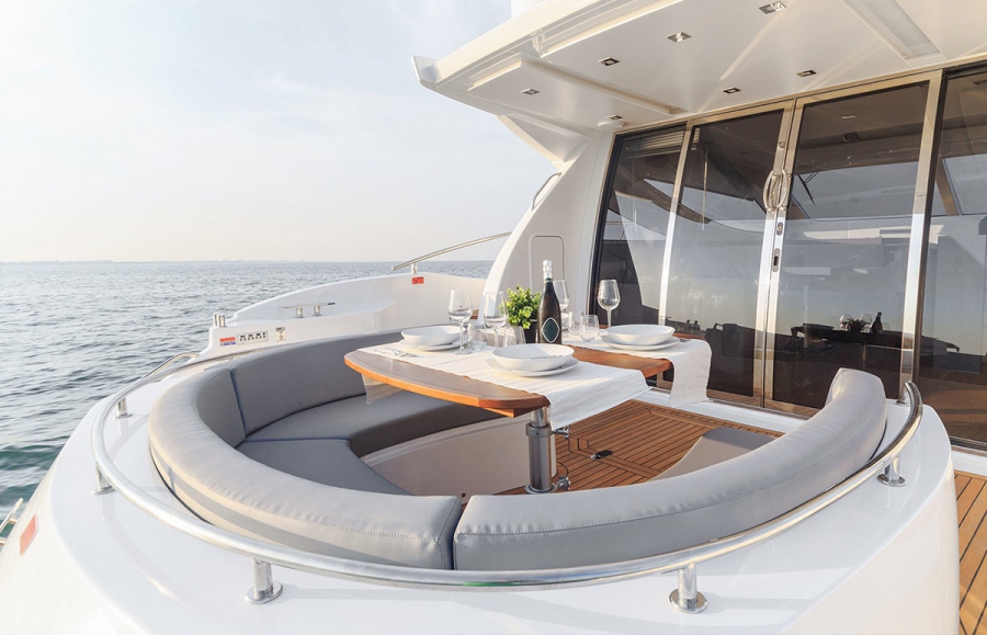 yacht buy and sell management - sealuxury yacht: yacht